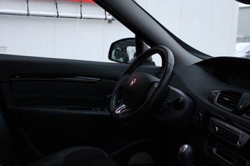 Voertuigafbeelding 7