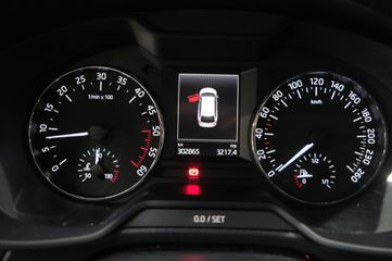 Voertuigafbeelding 16