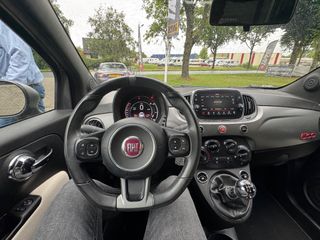 Voertuigafbeelding 12