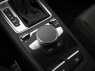 Voertuigafbeelding 28