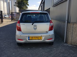 Voertuigafbeelding 3