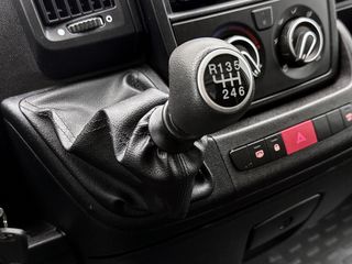 Voertuigafbeelding 24