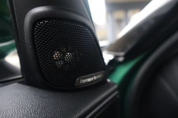 Voertuigafbeelding 12