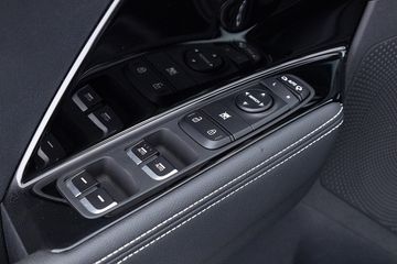 Voertuigafbeelding 9