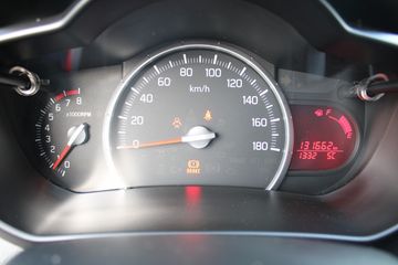 Voertuigafbeelding 10