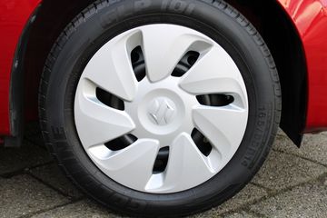 Voertuigafbeelding 9