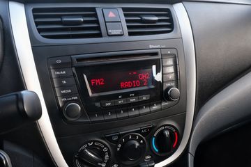 Voertuigafbeelding 15