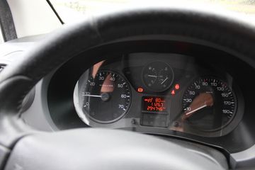 Voertuigafbeelding 11