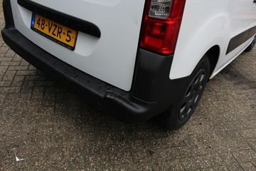 Voertuigafbeelding 16