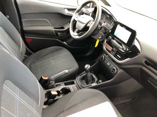 Voertuigafbeelding 4