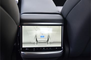 Voertuigafbeelding 12