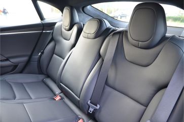 Voertuigafbeelding 13