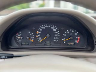 Voertuigafbeelding 24