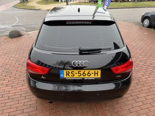 Voertuigafbeelding 8