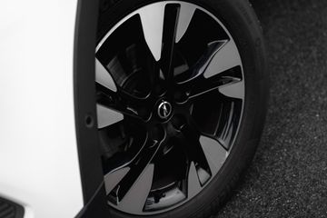 Voertuigafbeelding 4