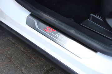 Voertuigafbeelding 23