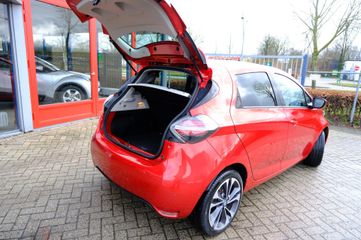 Voertuigafbeelding 8