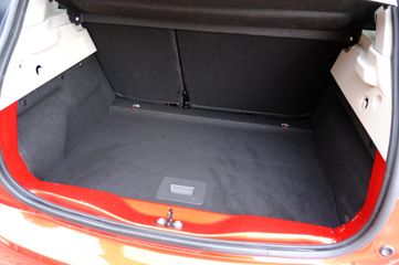 Voertuigafbeelding 9