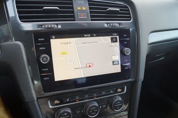 Voertuigafbeelding 12