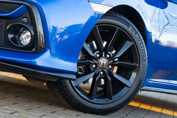 Voertuigafbeelding 46