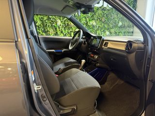 Voertuigafbeelding 12