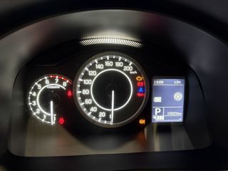 Voertuigafbeelding 17