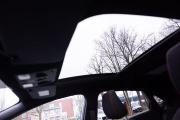 Voertuigafbeelding 17