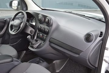 Voertuigafbeelding 4