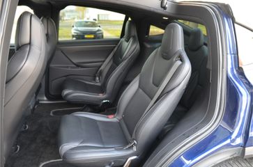 Voertuigafbeelding 13