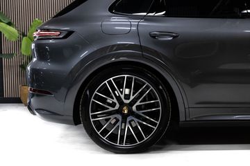 Voertuigafbeelding 12