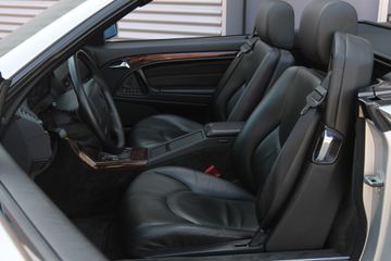 Voertuigafbeelding 7