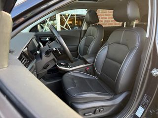 Voertuigafbeelding 3