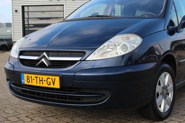 Voertuigafbeelding 17