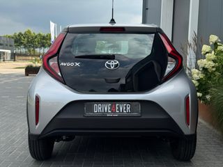 Voertuigafbeelding 7