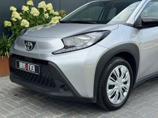 Voertuigafbeelding 8