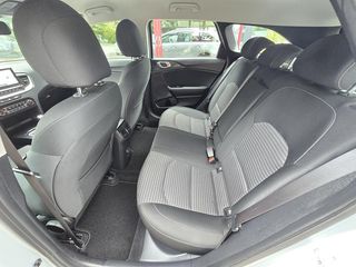 Voertuigafbeelding 4