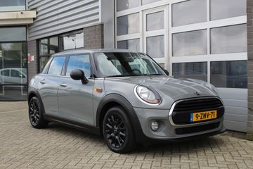 Voertuigafbeelding 6