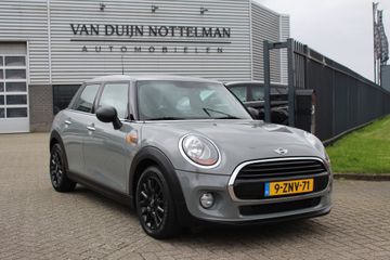 Voertuigafbeelding 7