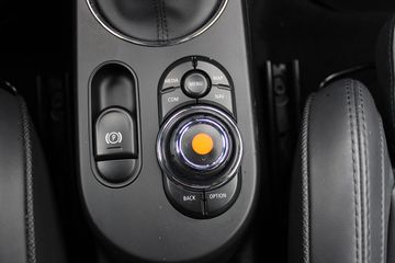 Voertuigafbeelding 20