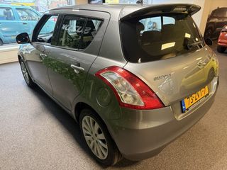 Voertuigafbeelding 3