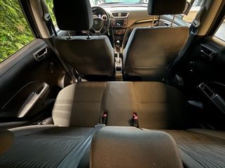 Voertuigafbeelding 9