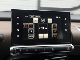 Voertuigafbeelding 14