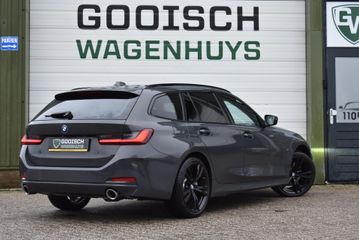 Voertuigafbeelding 3