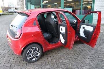 Voertuigafbeelding 4