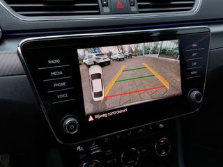 Voertuigafbeelding 12