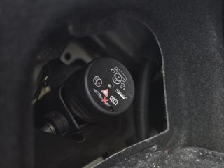 Voertuigafbeelding 31