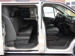 Voertuigafbeelding 12