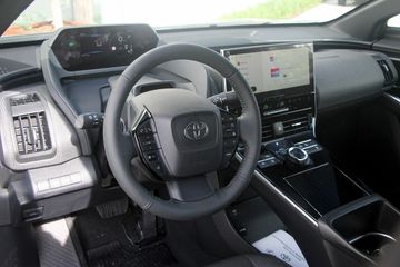 Voertuigafbeelding 12