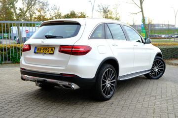 Voertuigafbeelding 2