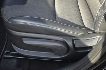 Voertuigafbeelding 25